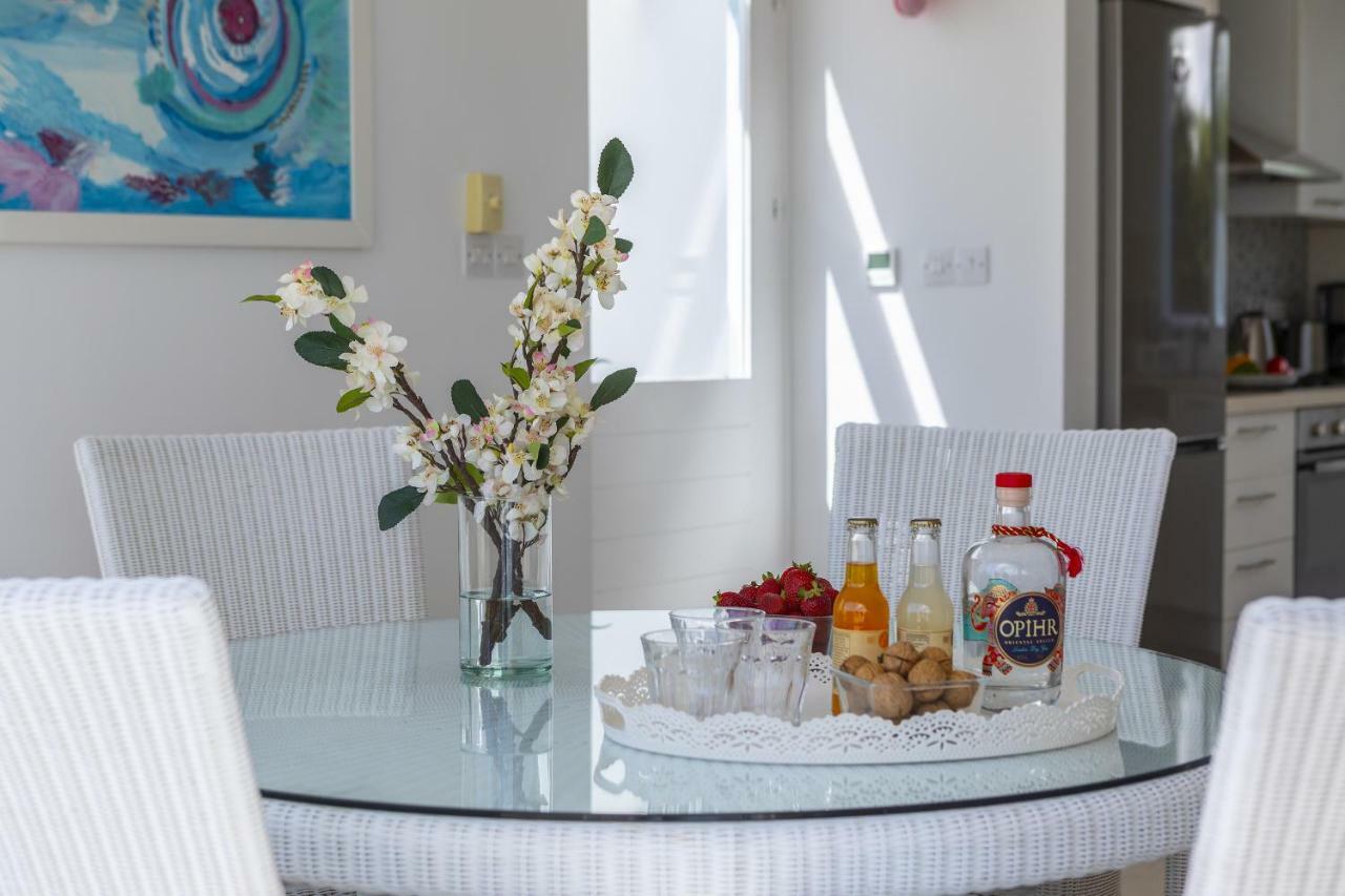 Oceania Villa โปรทาราส ภายนอก รูปภาพ