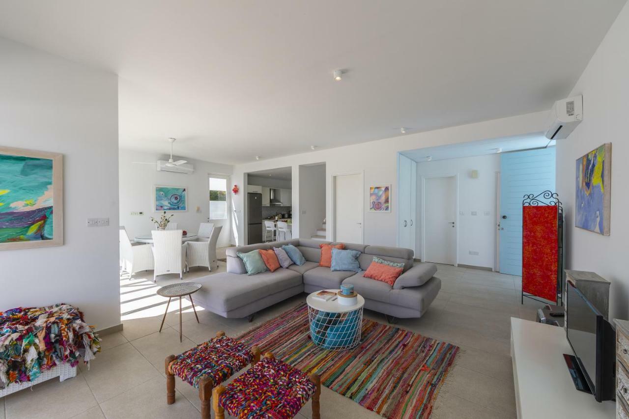 Oceania Villa โปรทาราส ภายนอก รูปภาพ