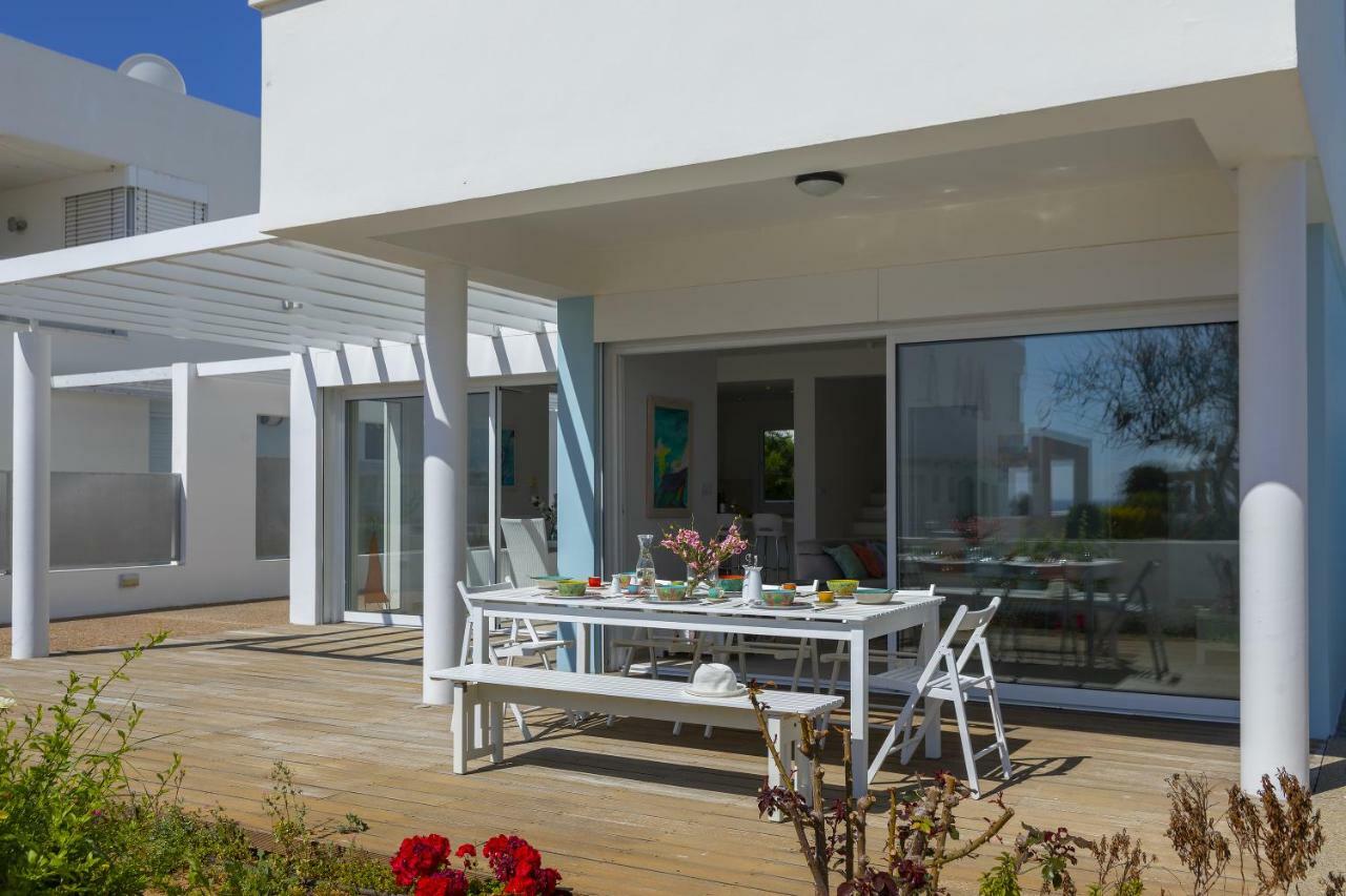Oceania Villa โปรทาราส ภายนอก รูปภาพ