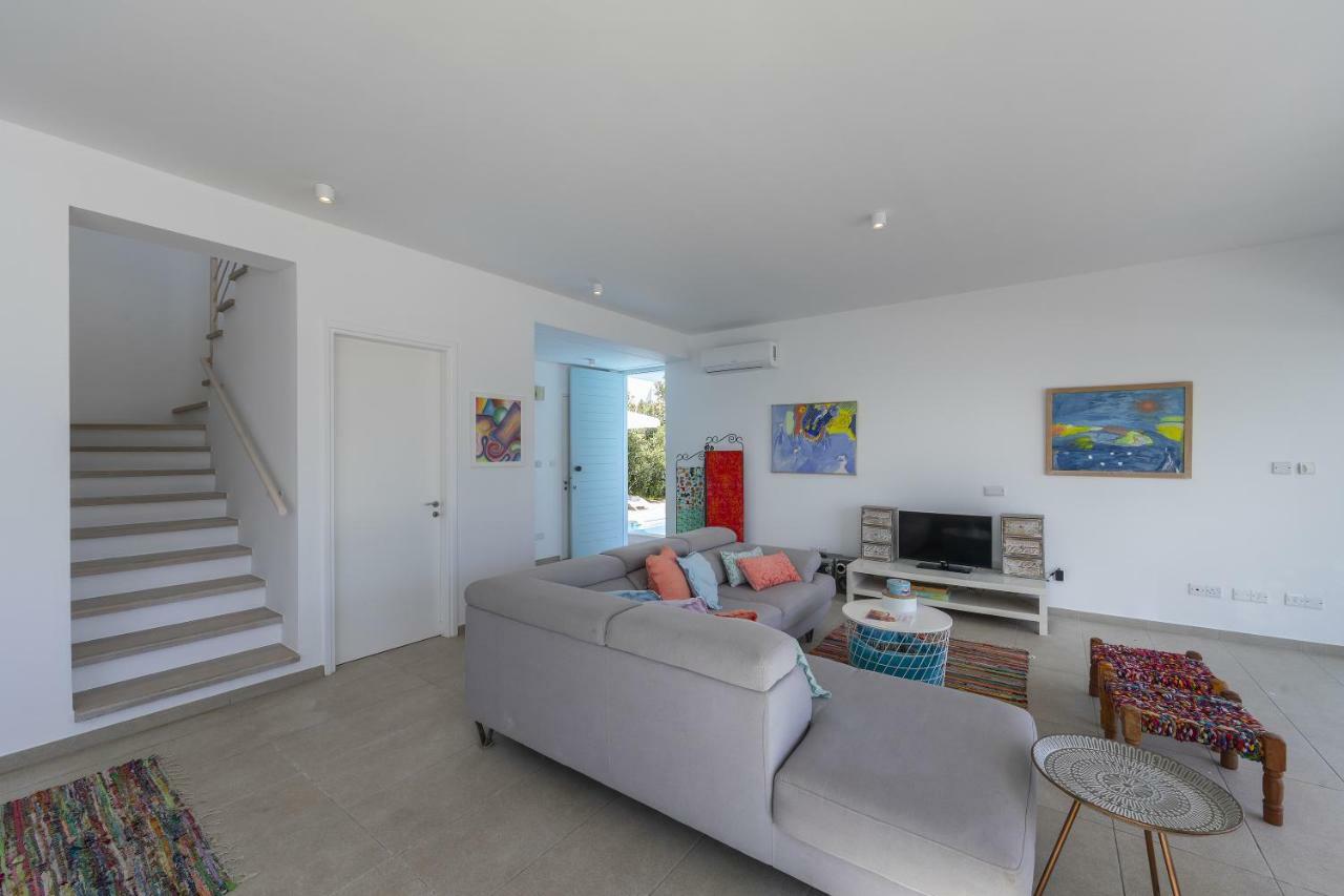 Oceania Villa โปรทาราส ภายนอก รูปภาพ