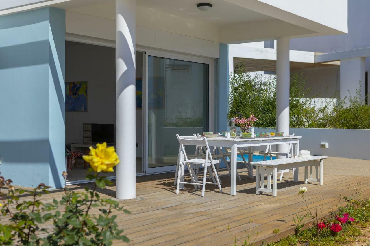 Oceania Villa โปรทาราส ภายนอก รูปภาพ