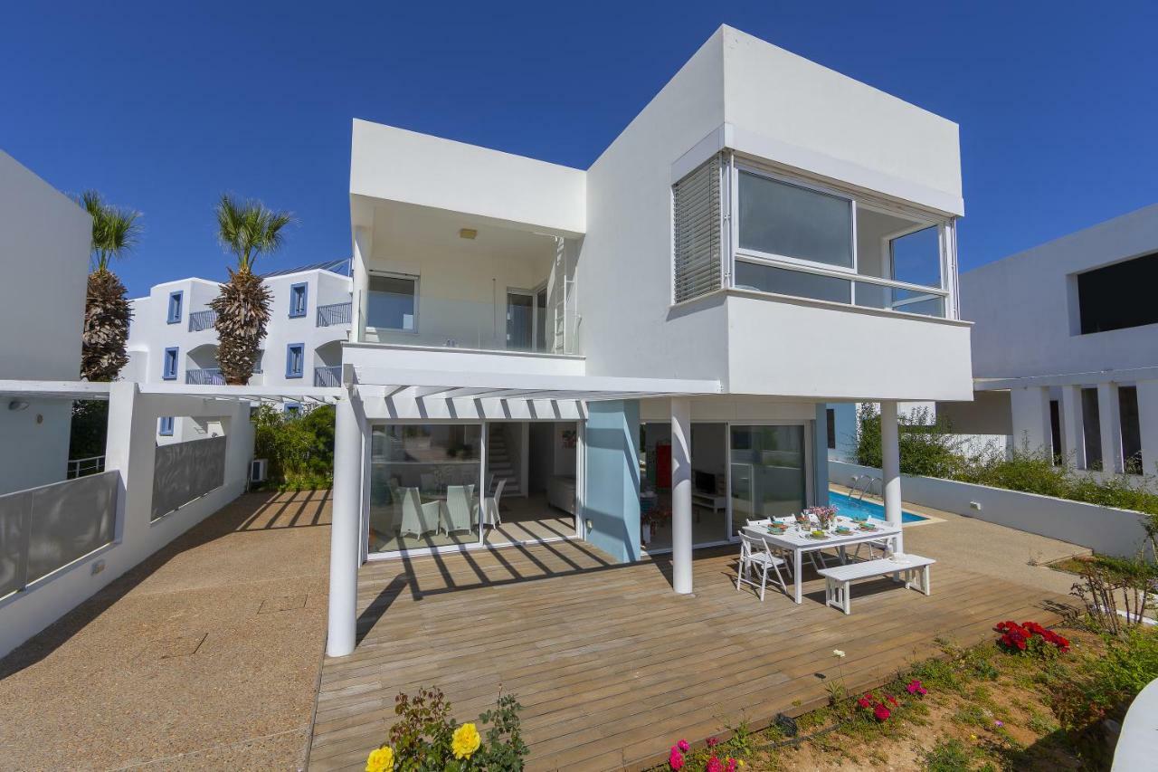 Oceania Villa โปรทาราส ภายนอก รูปภาพ