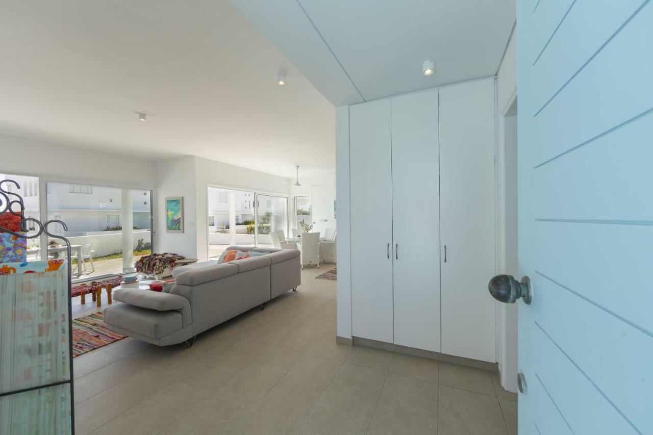 Oceania Villa โปรทาราส ภายนอก รูปภาพ